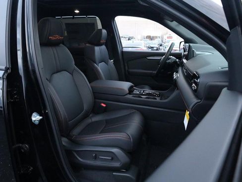 New 2025 Honda Pilot TrailSport image 31