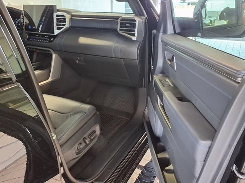 Used 2026 Toyota Tundra Platinum AWD/4WD image 24