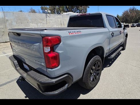 Used 2024 Chevrolet Silverado 1500 Custom Trail Boss AWD/4WD image 21