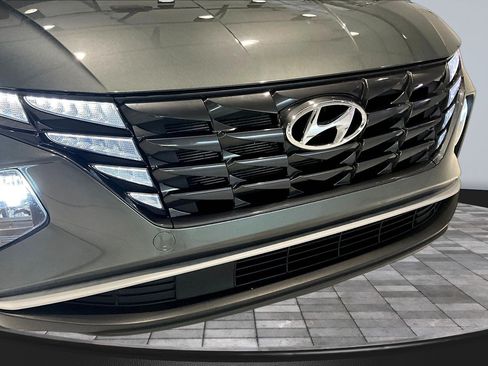 Used 2024 Hyundai Tucson Blue AWD/4WD image 34