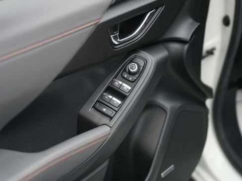 Used 2024 Subaru Crosstrek 2.5i Limited w/ Popular Package #3A image 29