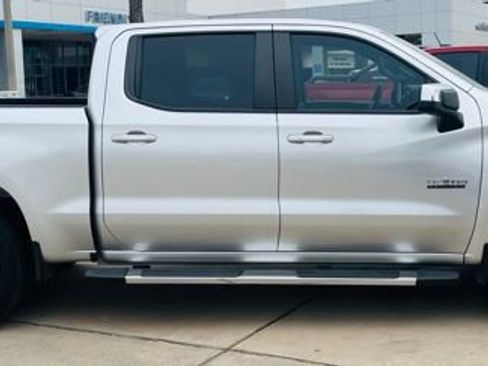 Used 2020 Chevrolet Silverado 1500 LT w/ Texas Edition image 2