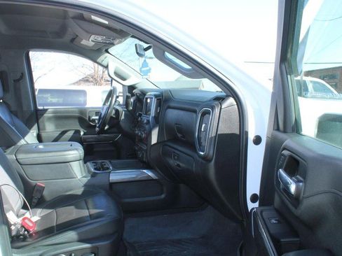 Used 2021 Chevrolet Silverado 3500 LTZ image 11