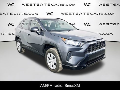 Used 2020 Toyota RAV4 LE image 2