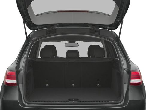 Used 2016 Mercedes-Benz GLC 300 image 11