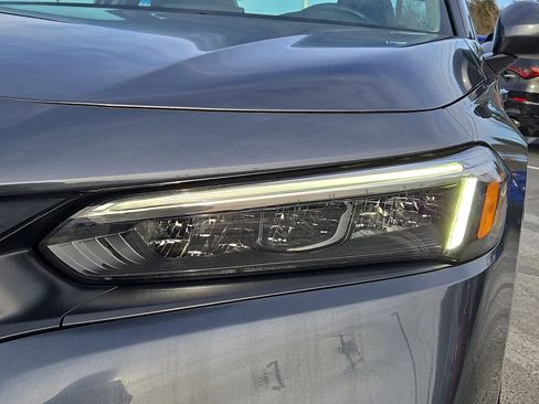 Certified 2024 Honda Civic Touring image 10