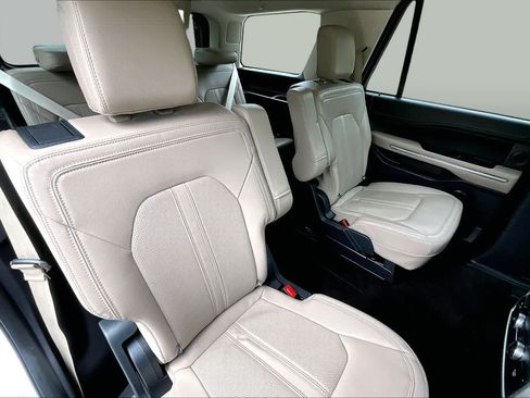Certified 2023 Ford Expedition Limited AWD/4WD image 20