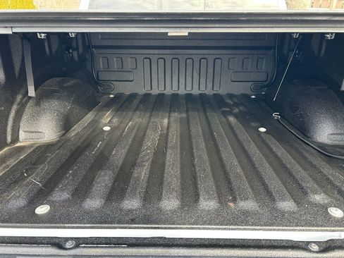 Certified 2022 Ford F150 Lariat w/ Equipment Group 502A High image 12