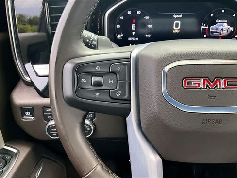 Used 2026 GMC Sierra 1500 SLT AWD/4WD image 24