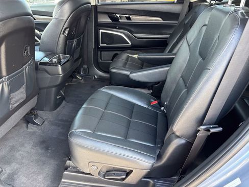 Used 2022 Kia Telluride EX w/ EX Premium Package FWD image 49