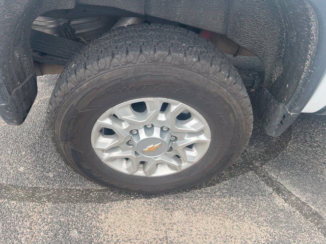 Used 2022 Chevrolet Silverado 2500 LTZ w/ Gooseneck/5TH Wheel Package AWD/4WD image 16