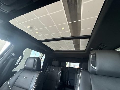 Certified 2023 Cadillac Escalade Premium Luxury w/ Performance Package AWD/4WD image 52