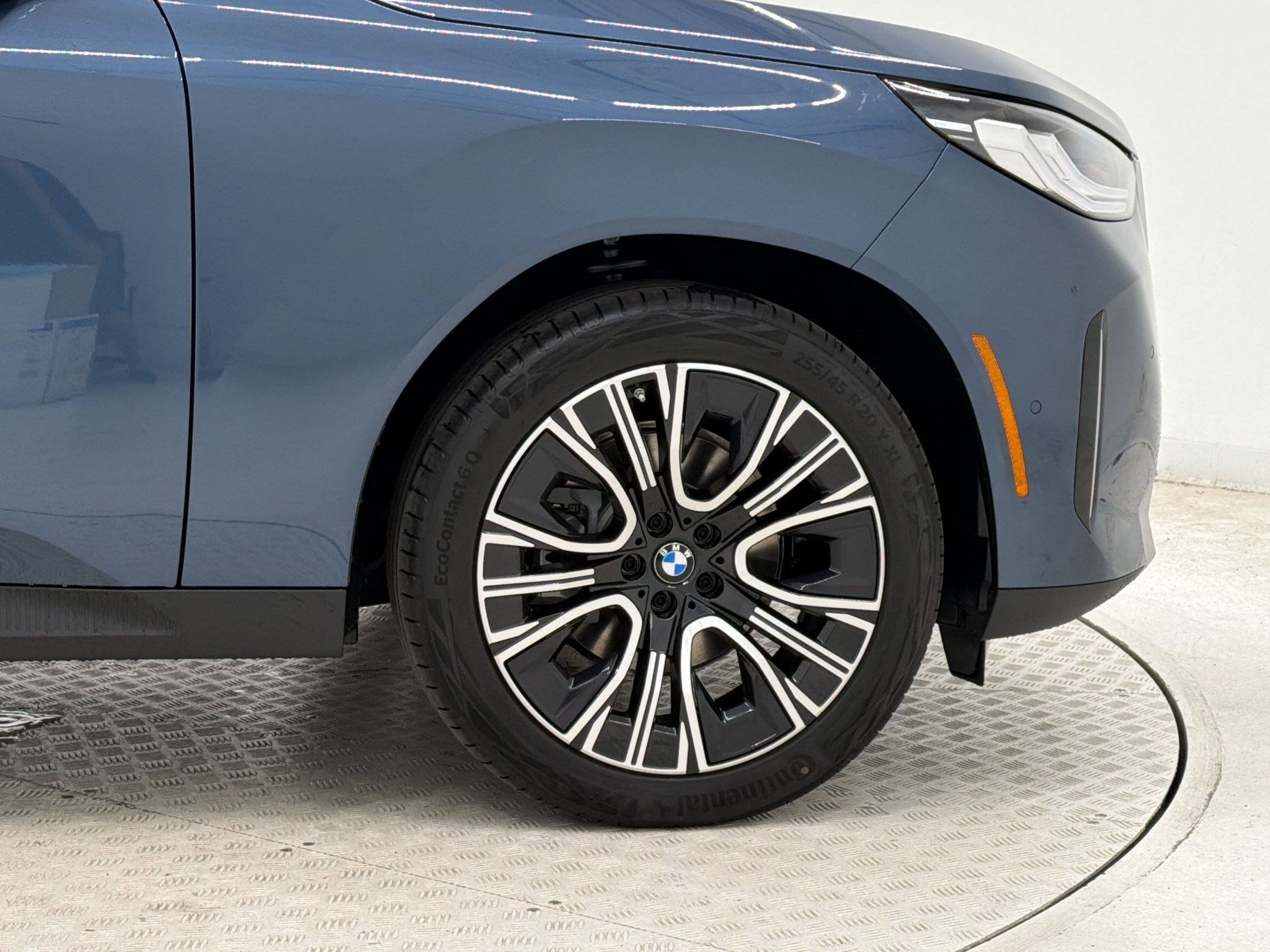 New 2026 BMW X3 xDrive30i w/ Premium Package AWD/4WD image 12