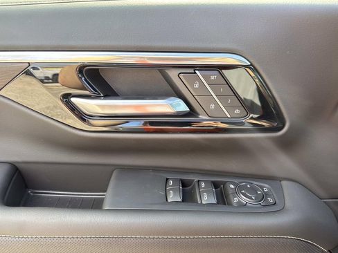 New 2026 Chevrolet Tahoe Premier RWD image 19