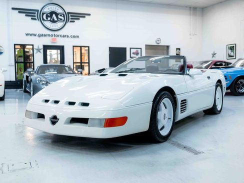Used 1990 Chevrolet Corvette Convertible image 3