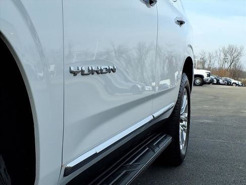 Used 2022 GMC Yukon SLT image 36
