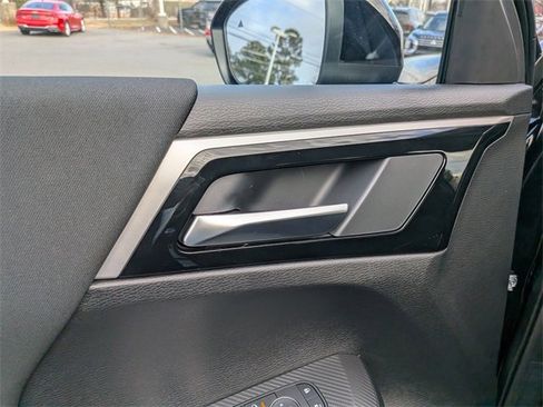 New 2026 Mitsubishi Outlander ES image 12