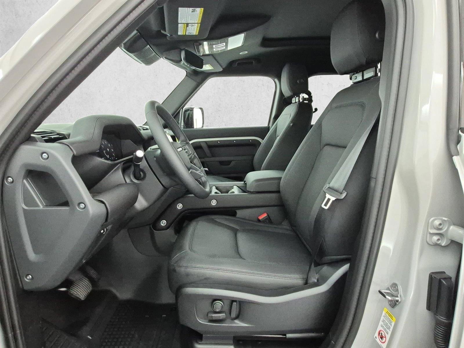 New 2026 Land Rover Defender 110 S AWD/4WD image 4