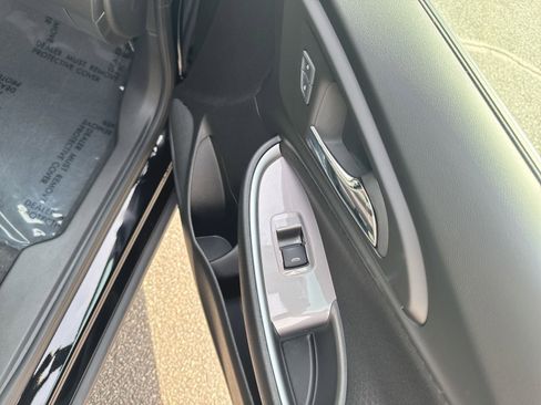 Used 2025 Chevrolet Malibu RS image 34