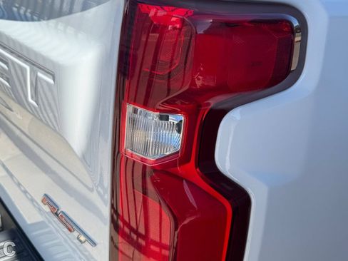 Used 2021 Chevrolet Silverado 1500 RST w/ All Star Edition Plus AWD/4WD image 11