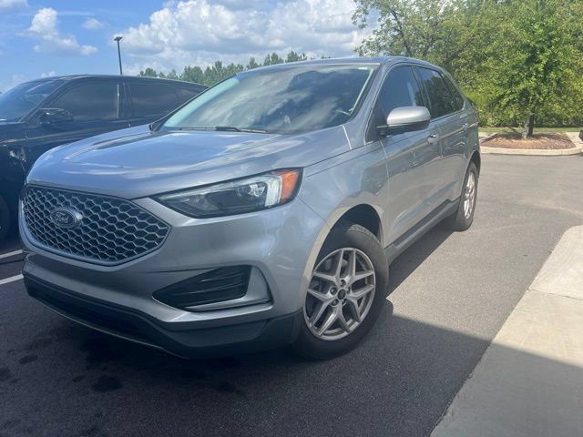 Used 2023 Ford Edge SEL AWD/4WD image 1