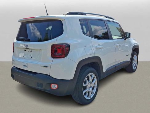 Used 2021 Jeep Renegade Latitude w/ Luxury Group I AWD/4WD image 31