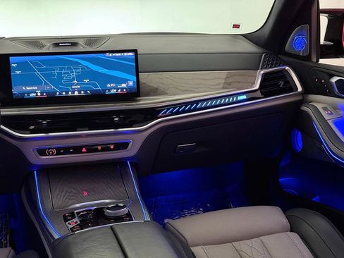 Used 2024 BMW X7 M60i w/ Executive Package AWD/4WD image 30