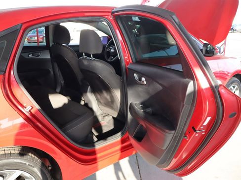 Used 2020 Kia Forte LXS image 33
