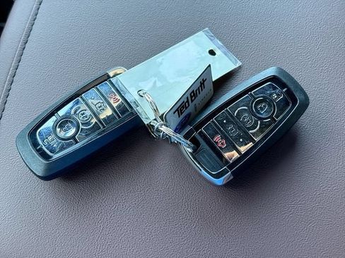 Used 2025 Lincoln Aviator Reserve AWD/4WD image 31