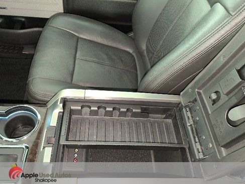 Used 2013 Ford F150 Platinum image 26