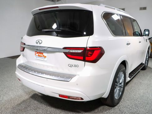Used 2024 INFINITI QX80 Luxe image 7