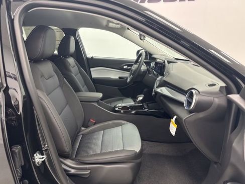 New 2026 Chevrolet Trax LT image 29