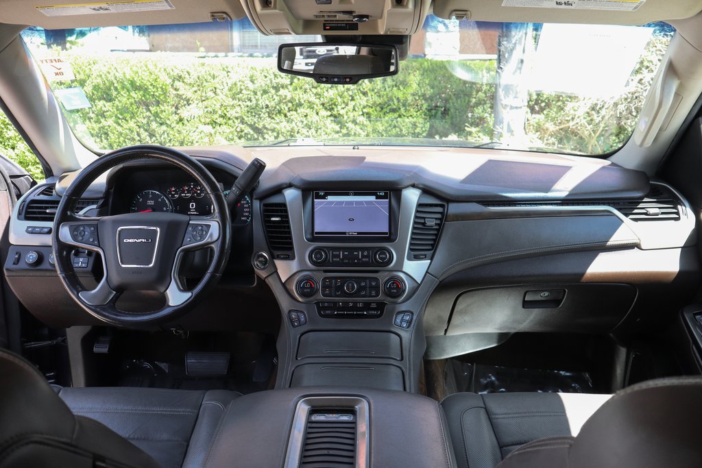 Used 2018 GMC Yukon Denali w/ Denali Ultimate Package AWD/4WD image 29
