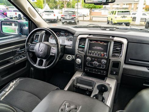 Used 2018 RAM 1500 Sport w/ Sport Premium Group AWD/4WD image 30