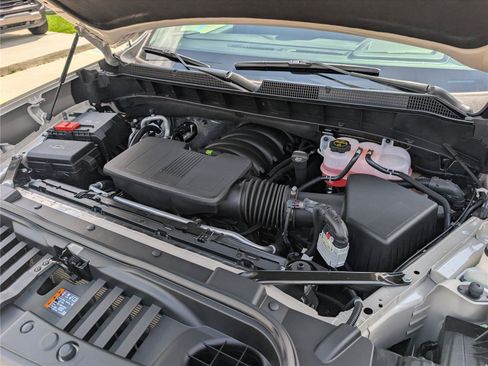New 2026 Chevrolet Silverado 1500 RST w/ LPO, Dark Essentials Package AWD/4WD image 38