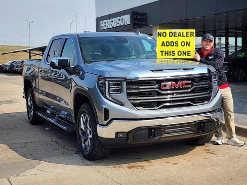 New 2026 GMC Sierra 1500 SLT w/ SLT Premium Plus Package image 1