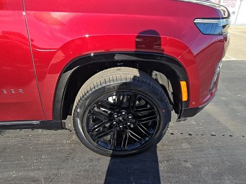 New 2026 Jeep Grand Wagoneer Limited image 10