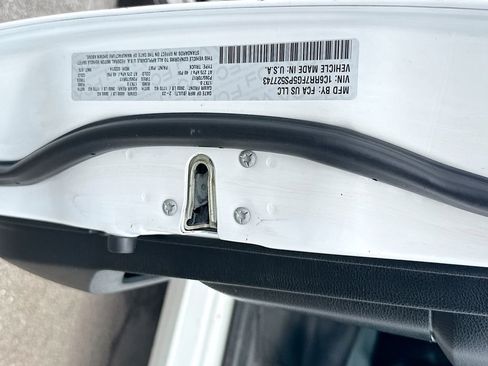 Used 2023 RAM 1500 Tradesman AWD/4WD image 21