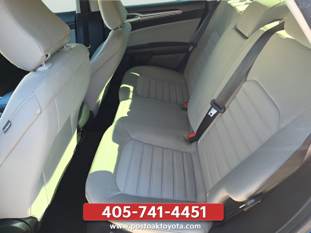 Used 2020 Ford Fusion S FWD image 25