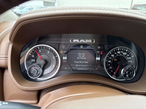 Used 2023 RAM 3500 Laramie AWD/4WD image 26