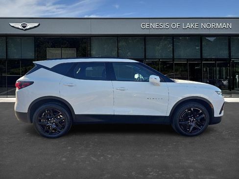 Used 2019 Chevrolet Blazer LT image 3