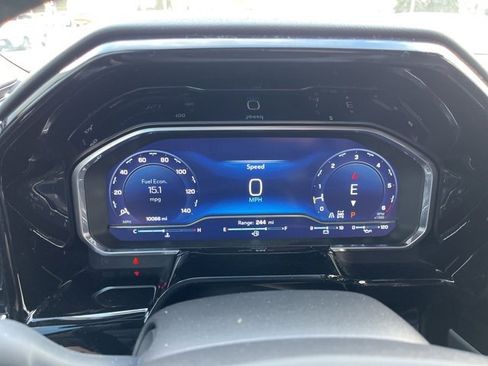 Used 2023 Chevrolet Silverado 1500 LT image 10