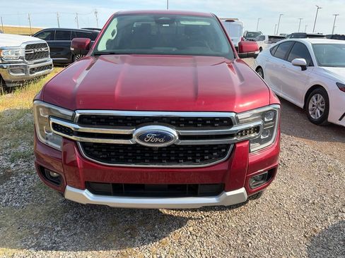 Used 2025 Ford Ranger Lariat w/ FX4 Off-Road Package AWD/4WD image 2
