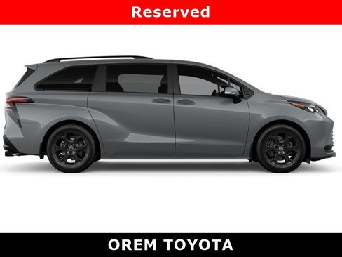 New 2026 Toyota Sienna XLE Woodland Edition image 8