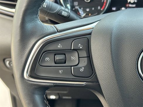 Used 2021 Buick Encore GX Essence w/ Advanced Technology Package image 25