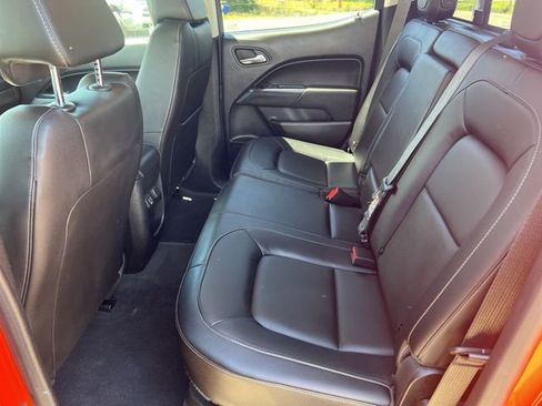 Used 2020 Chevrolet Colorado ZR2 image 16