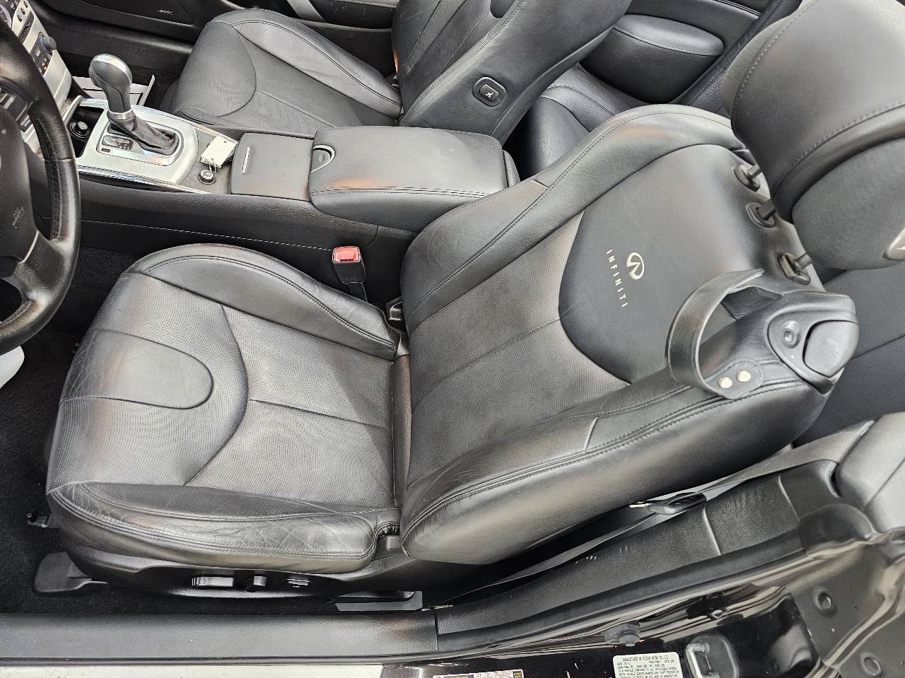 Used 2013 INFINITI G37 Convertible w/ Premium Pkg RWD image 13