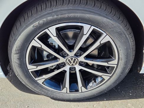 New 2026 Volkswagen Jetta Sport FWD image 5