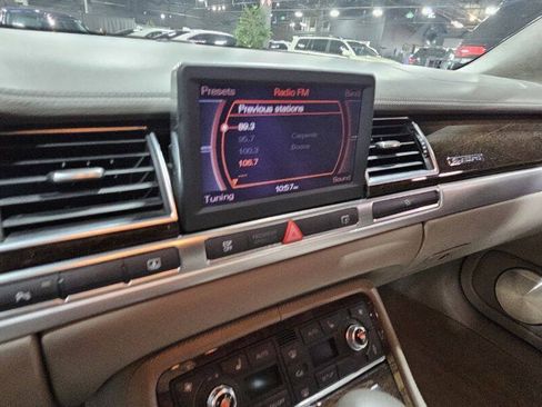 Used 2007 Audi S8 AWD/4WD image 13