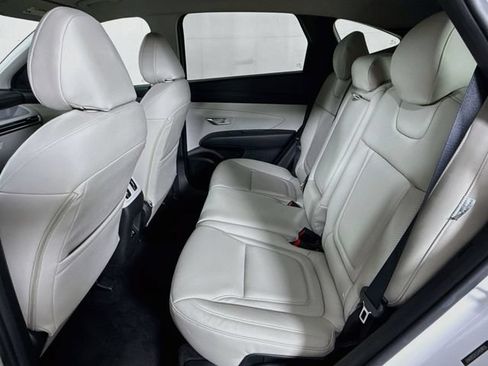 Certified 2025 Hyundai Tucson SEL FWD image 25